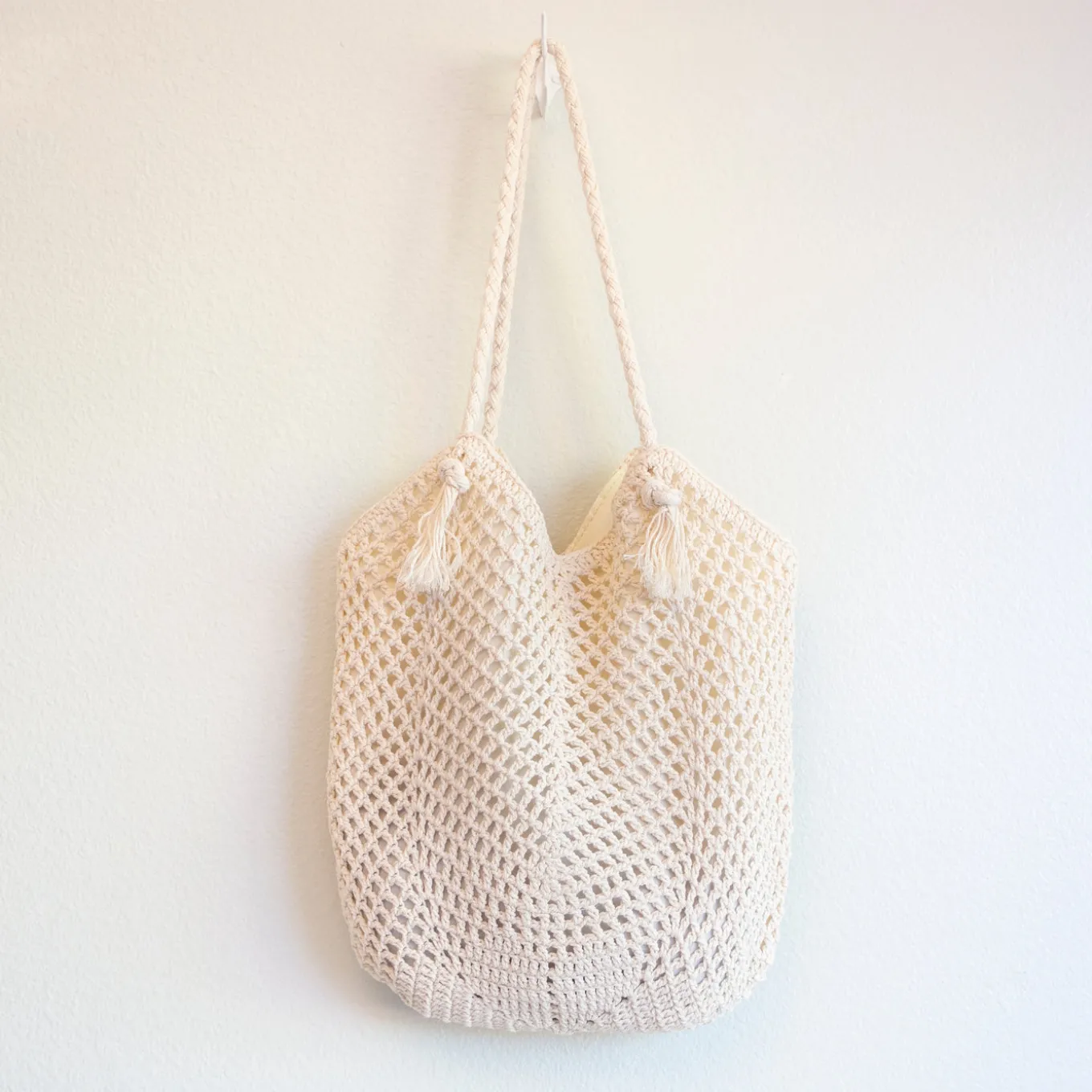Elena Handbags Handmade Crochet Retro Style Tote Bag