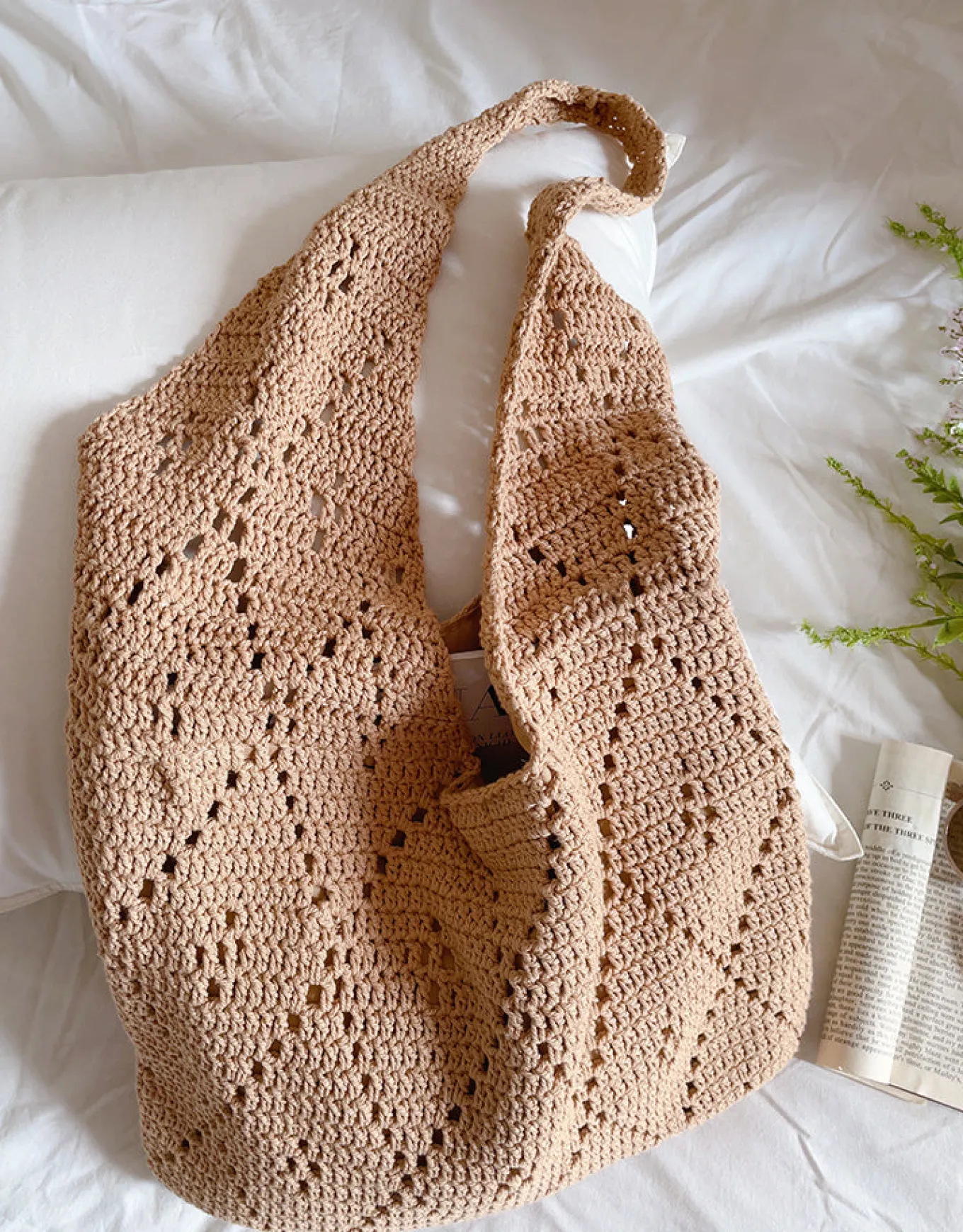 Elena Handbags Handmade Crochet Retro Style Tote Bag