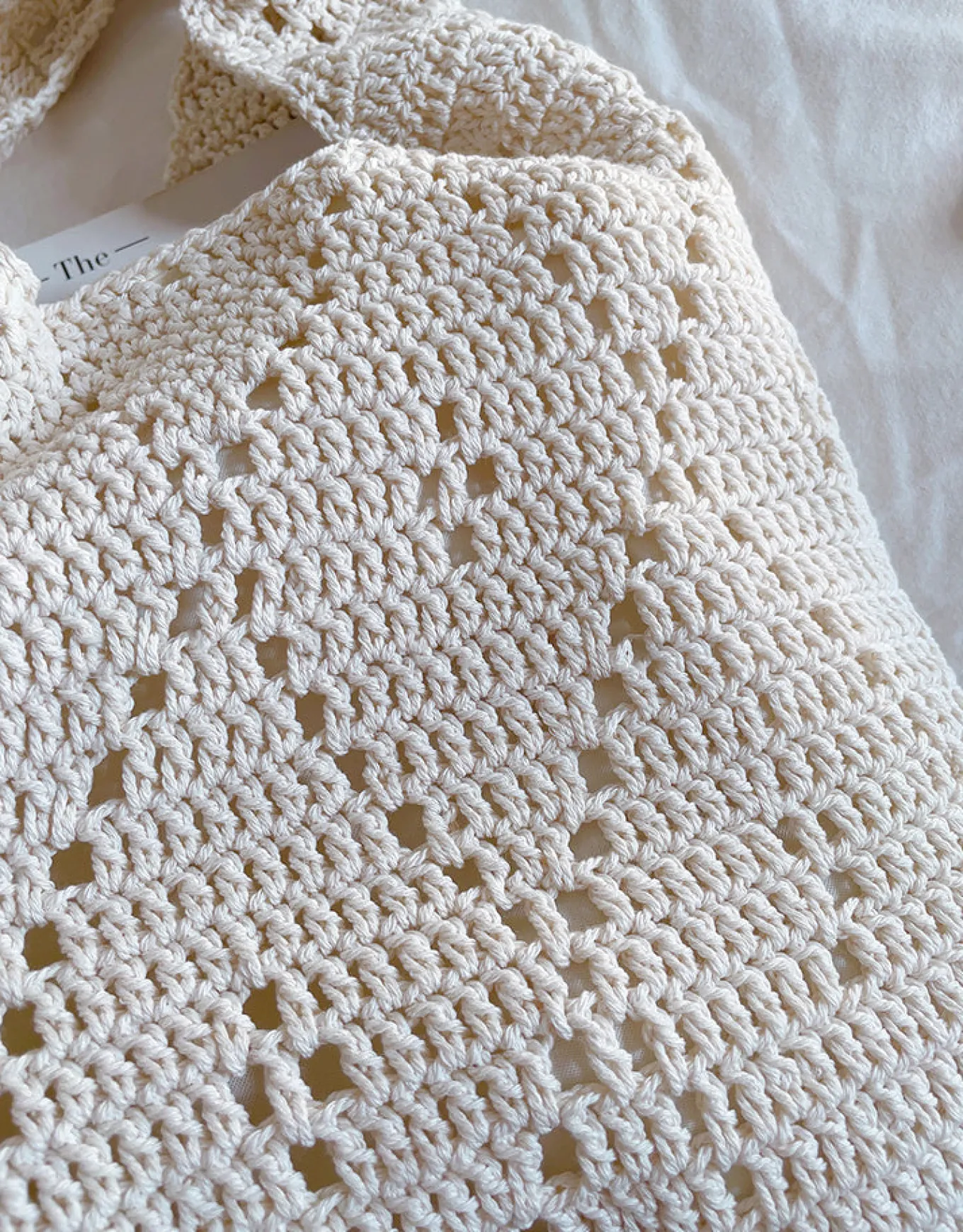 Elena Handbags Handmade Crochet Retro Style Tote Bag
