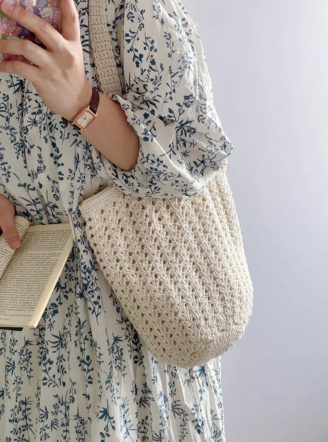 Elena Handbags Handmade Crochet Retro Style Tote Bag