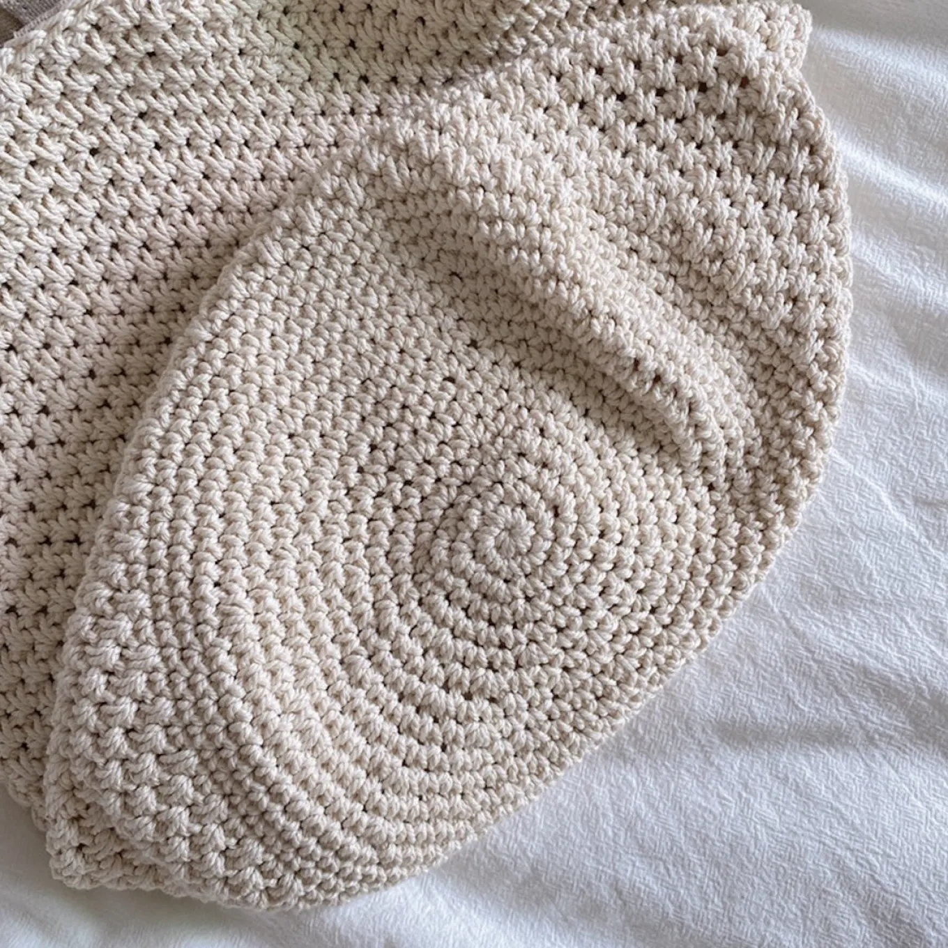 Elena Handbags Retro Style Minimalistic Cotton Bucket Bag